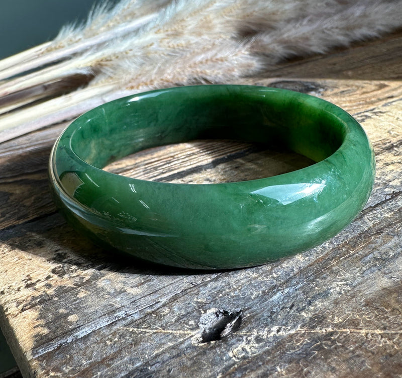 Canadian Jade Bangle, 62x18mm